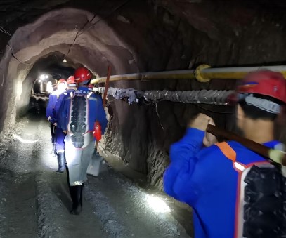 以練筑防｜西溝鉬礦成功開(kāi)展井下物體打擊事故應(yīng)急演練